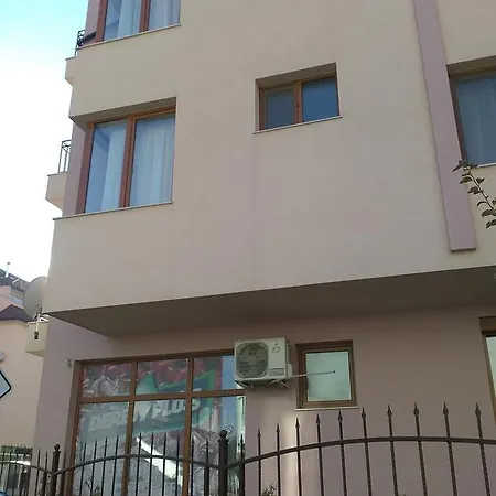 Vasilevi 招待所 内塞伯尔